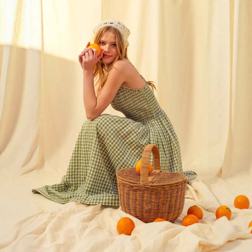 Summer Strap Retro Plaid A-line Slimming Dress for Women with Waist