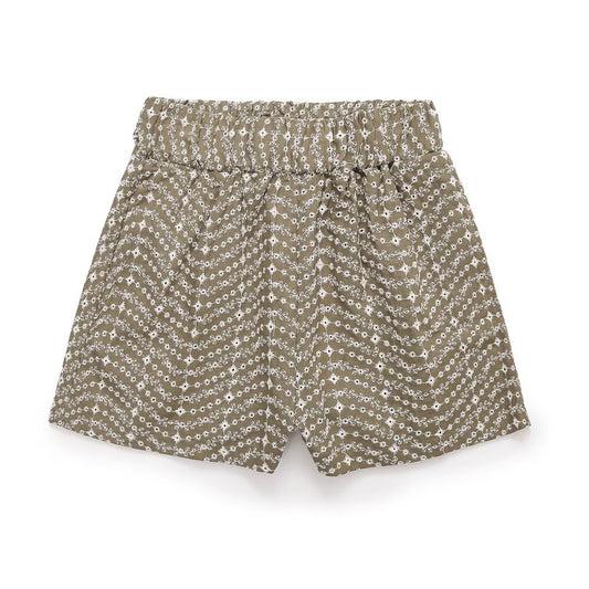 Casual design with hollowed out embroidery casual shorts