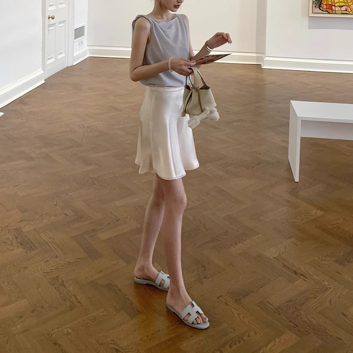 طقم بلوزة بكشكشة معقودة وتنورة واسعة غير متماثلة من سلسلة "أختي الرقيقة _ صيفية"